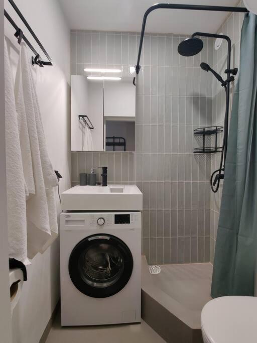 Super Asukohas Modernne Korter! Apartment Pärnu